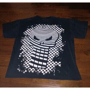 Punisher Skull Shirt Mens XL Black White Graphic Tee Spiral - Please Read